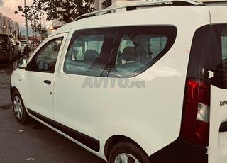 داسيا دوكر ديزل يدوي 2017 في مراكش