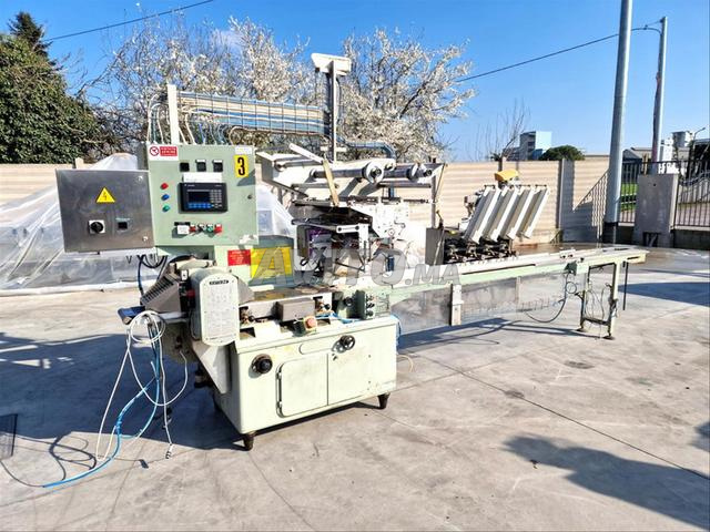 خطوط تعبئة Flowpack المستعملة