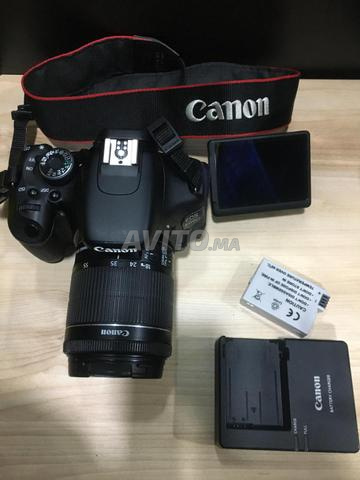 Canon 600D مع EF-S 18-55mm IS STM حالة جيدة جدا