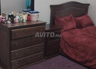 Chambre à coucher en bon état