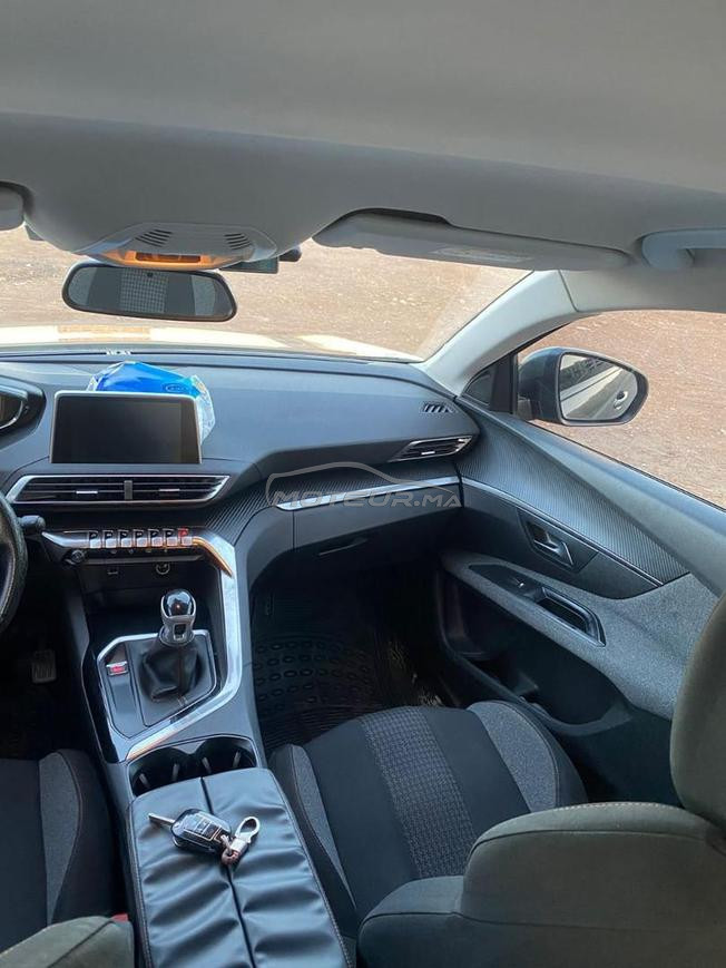 Peugeot 3008 Diesel Manuelle 2018 à Tanger