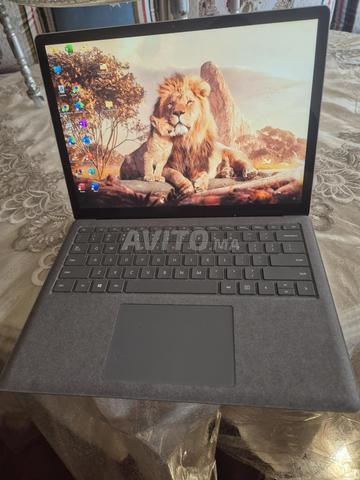 Microsoft surface laptop i5