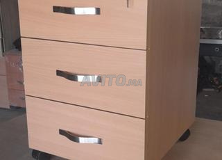 خزانة مكتب للبيع