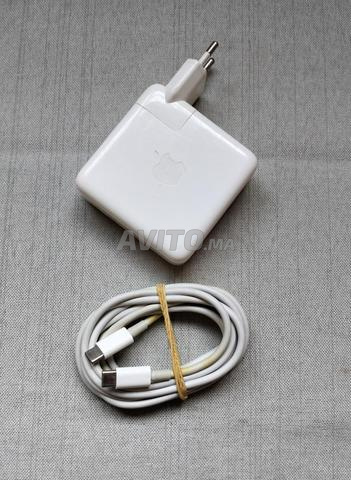 شاحن MacBook Air Type-c الأصلي 61w
