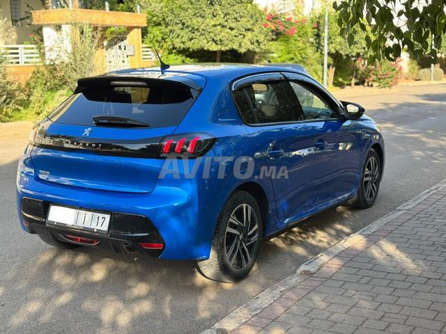 بيجو 208 ألور