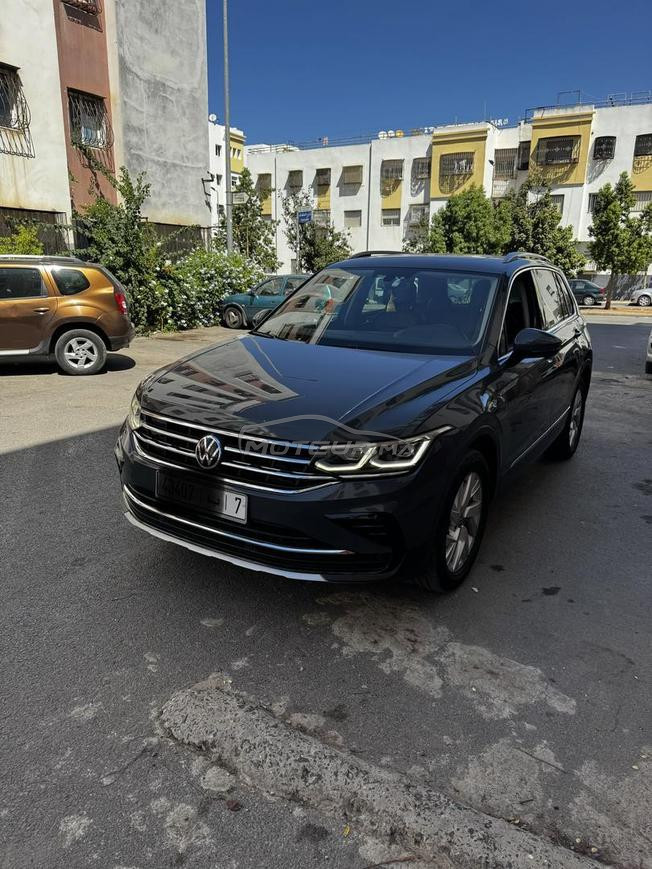 Tiguan élégance 2022 premier main excellent état. 