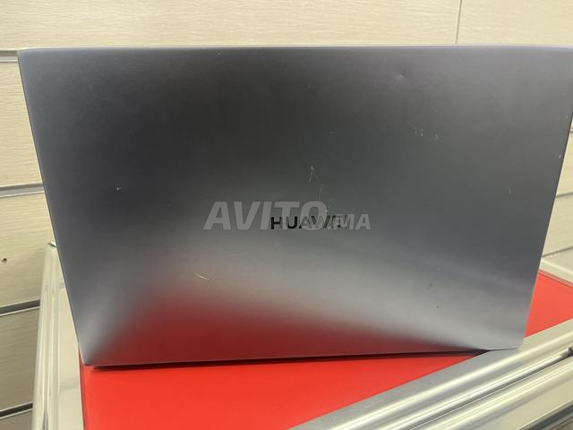 حاسوب مازال نظيف اللي بغاه مرحبا