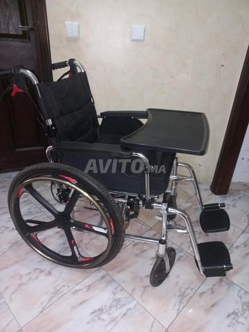 كرسي متحرك كرسي متحرك