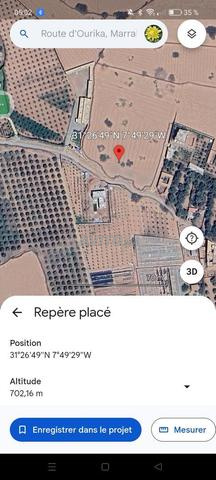 Terrain à vendre d'une superficie de 2630 mètres carrés.