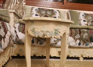 Salon en bois bon etat