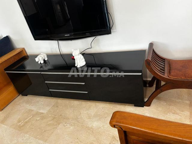 تلفزيون للبيع