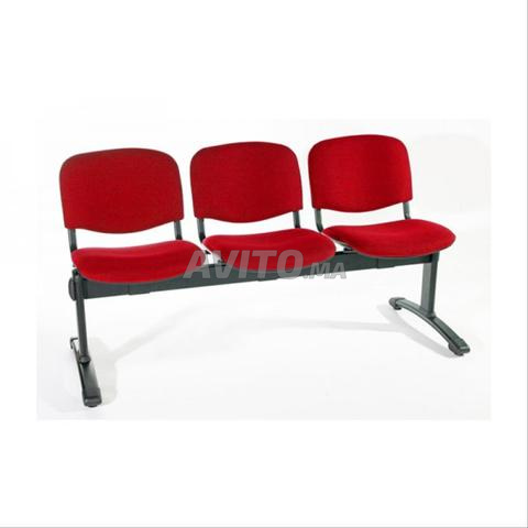 مقاعد انتظار لقاعة الانتظار