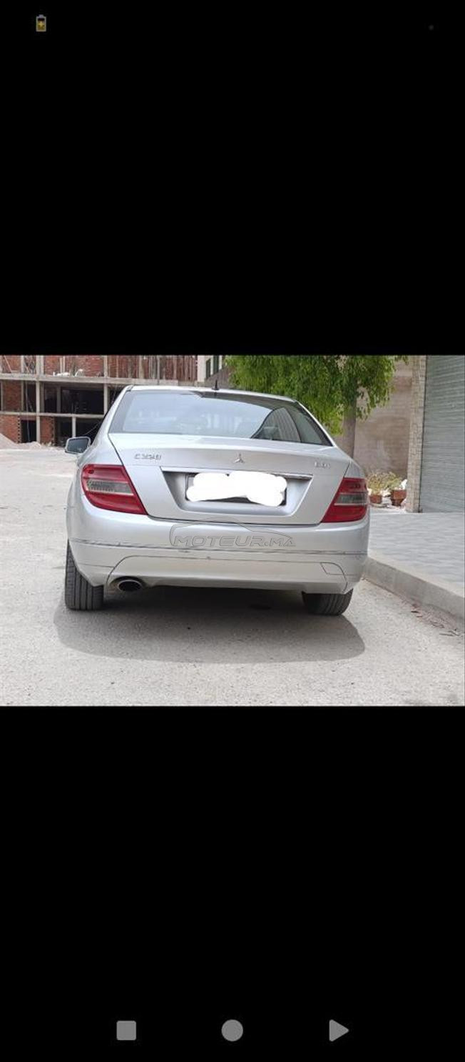 Mercedes-Benz 220 Diesel Automatique 2008 à Taza