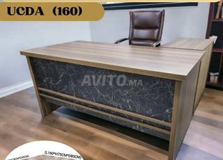 Bureau avec retour et caisson