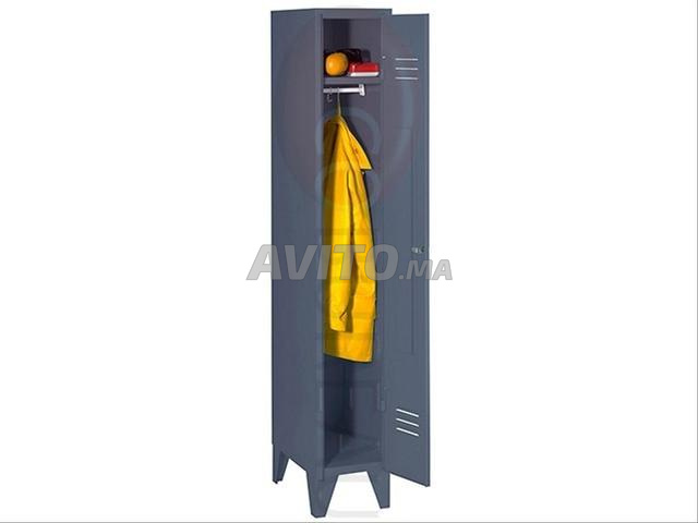 خزانة ملابس 4 أبواب ​​/ خزانة ملابس متوفرة