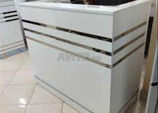 Comptoir réception / hall accueil