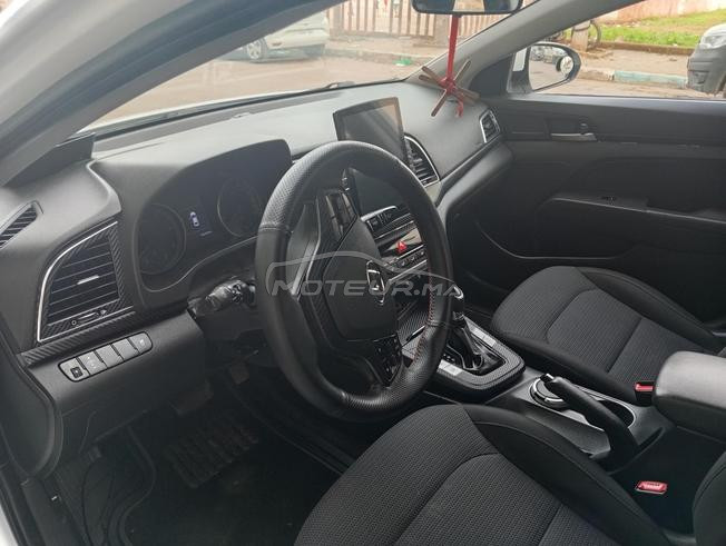 Hyundai elantra 