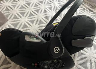 مقعد سيارة Cybex ومحولات