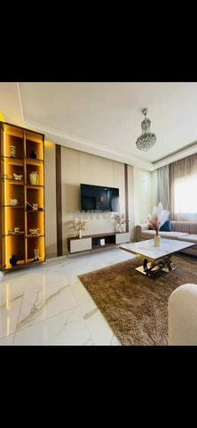 شقة فاخرة مفروشة جميلة في الهرهورة