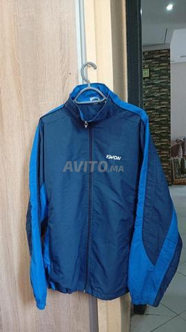 سترة رياضية KWON أصلية مقاس XL حالة جيدة