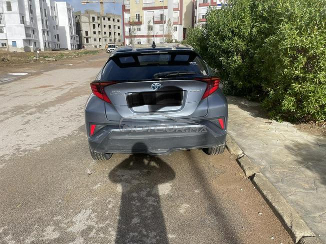 toyota CHR distinctive 