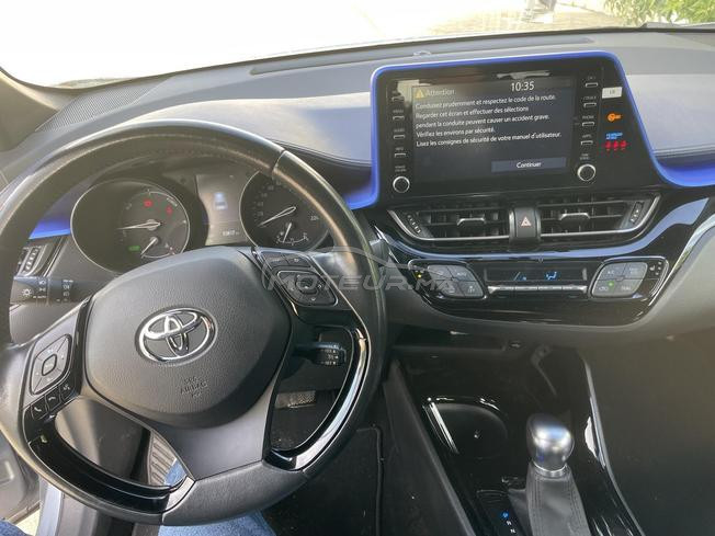 toyota CHR distinctive 