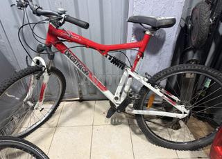 دراجات متنوعة