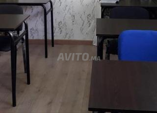 طاولات للبيع