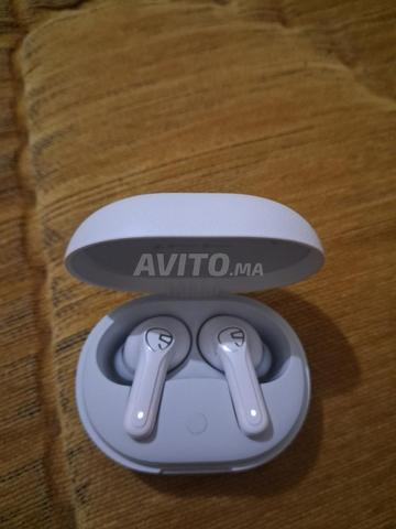 ليزيات بلوتوث باقين نقيين