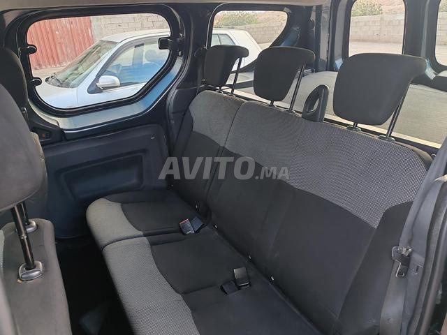 داسيا دوكير 2019