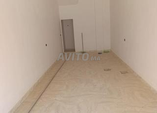 محل تجاري جديد للبيع