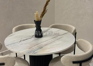 غرفة طعام للبيع