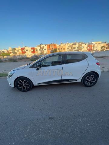 Clio 4 diesel 2021 toutes options manuelle reprise