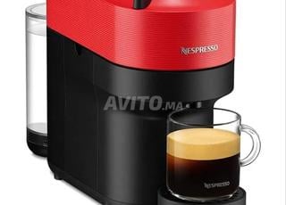 Machine NESPRESSO Rouge