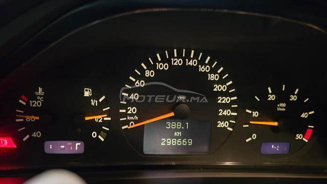 Mercedes E270 Classic 2002