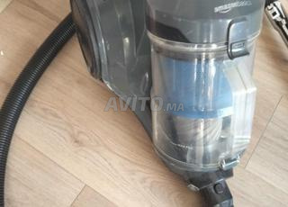 Aspirateur avec fil