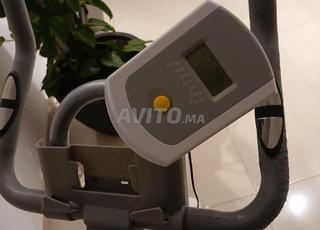 Vélo d'appartement (spin-bike, fixe, intérieur)