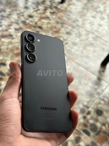 Samsung s23 عادي