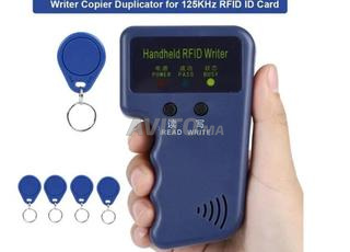 ناسخ بطاقات مصاعد RFID 125 كيلو هرتز