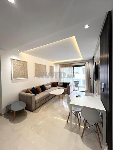 Studio neuf proche CFC