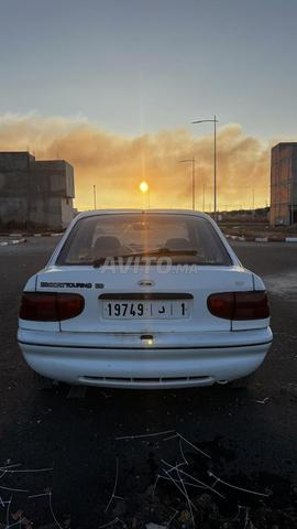 Ford Escort Essence Manuelle 1998 à Ain Taoujdate
