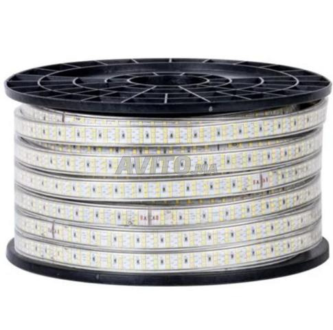 شريط ليد أبيض 6400K 220V