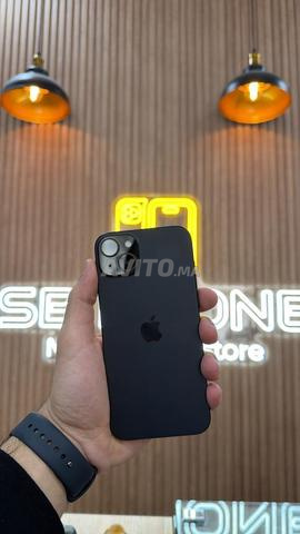 ايفون 15 بلس