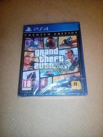 GTA 5 PS4 Premium Edition sous blister