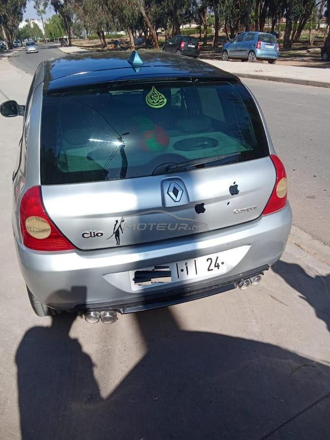 Renault Clio Essence Manuelle 2013 à Inzegan