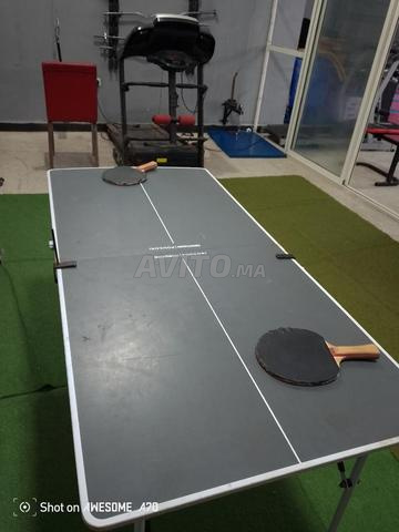 طاولة تنس طاولة