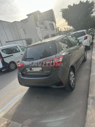 تويوتا ياريس هايبرد