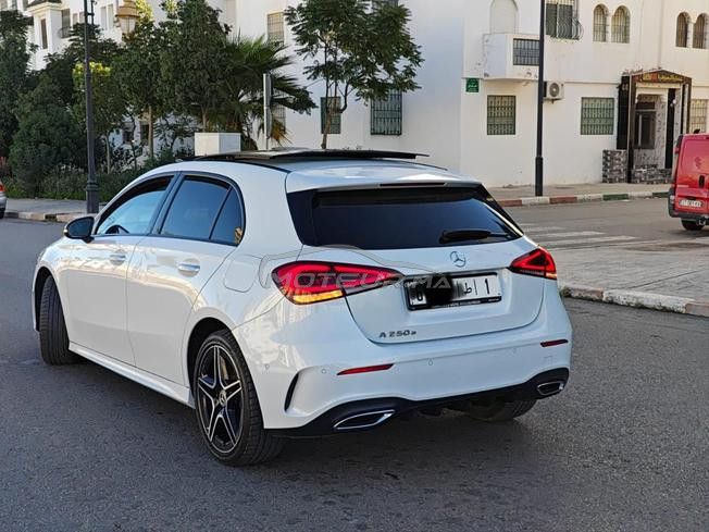 MERCEDES A250E HYBRIDE 