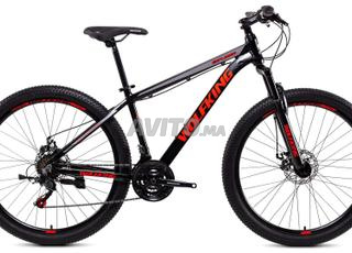 خمسة دراجات جبلية جديدة غير مستعملة