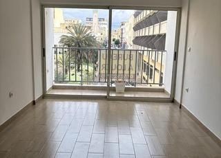 مكتب للإيجار